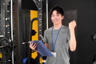 パーソナルジムの給料事情：年収アップの秘訣と働き方別徹底解説